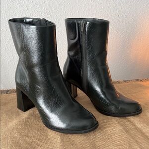 Dark forest green almost black Ankle Boots